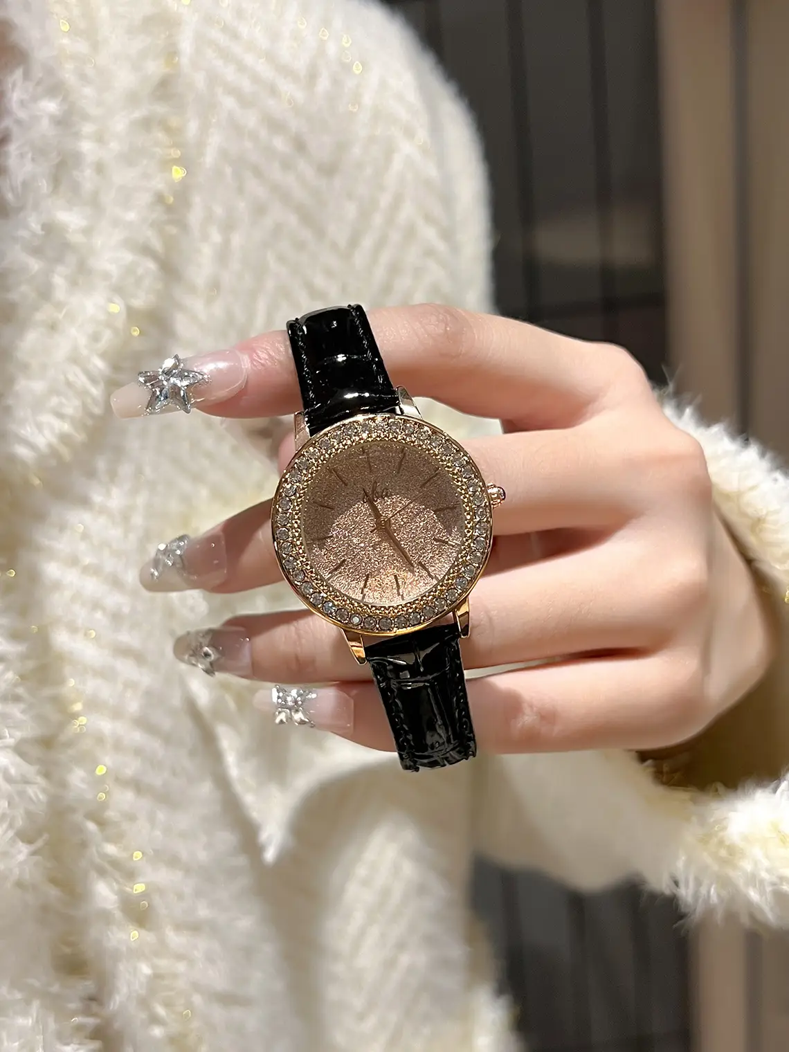 Gold Rhinestone Ladies Wrist Watch Waterproof Quartz — feature 5