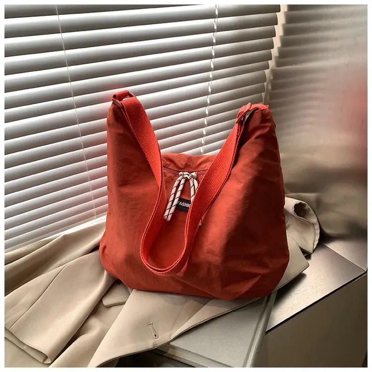 New Artistic Women's Shoulder Crossbody Tote Bag Red Nylon Large Capacity — feature 37