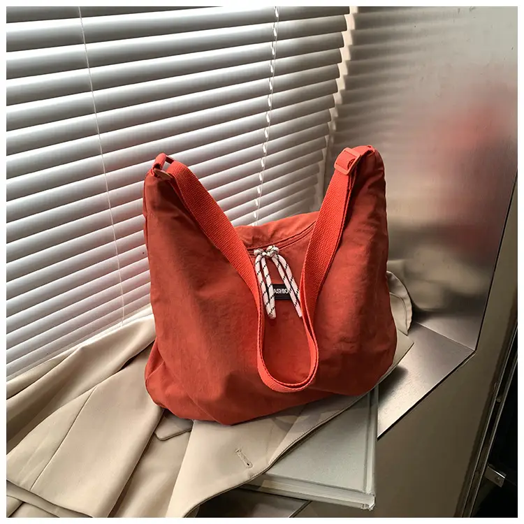 New Artistic Women's Shoulder Crossbody Tote Bag Red Nylon Large Capacity - Image 6