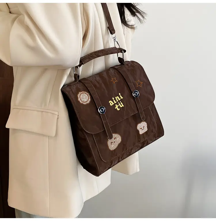 Women's White Embroidered Shoulder Crossbody Bag 2025 — feature 11