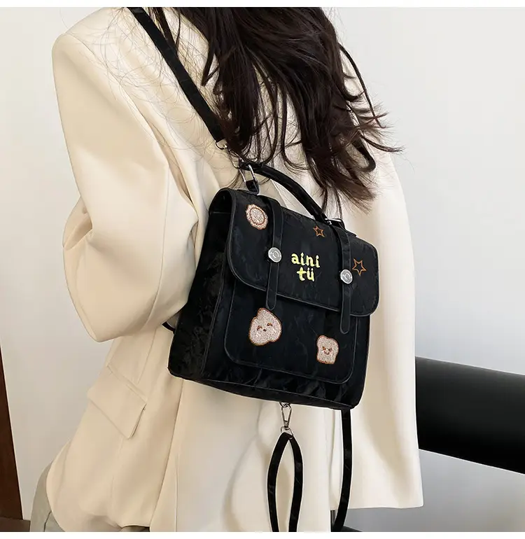 Women's White Embroidered Shoulder Crossbody Bag 2025 — feature 12