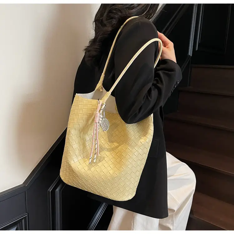 Women's Yellow Woven Hand Bag with Zipper Compartment — feature 18