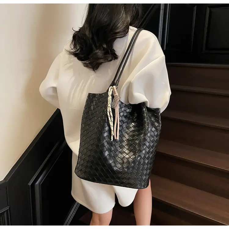 Women's Yellow Woven Hand Bag with Zipper Compartment — feature 30