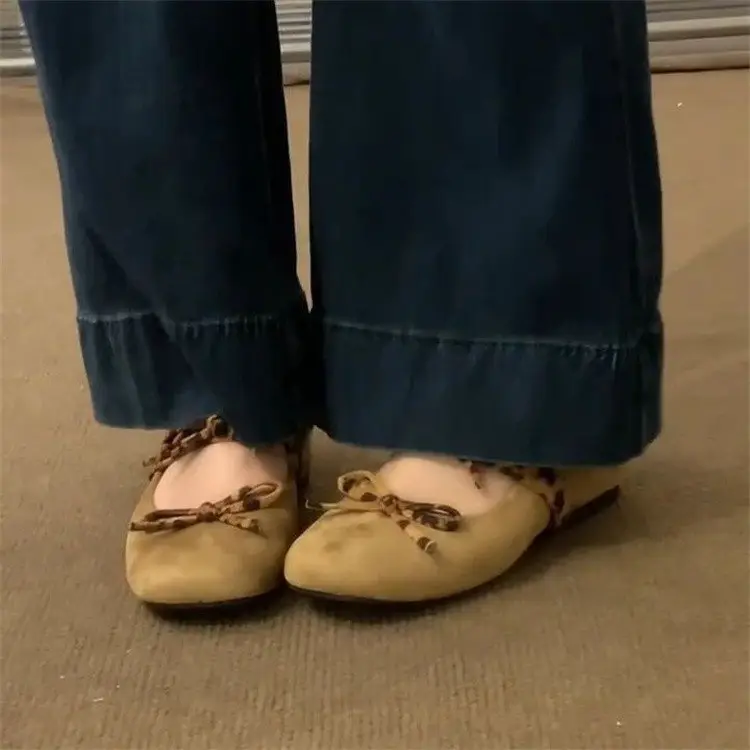 Niche Vintage Height Increase 5cm Shallow Mouth Single-layer Shoes Women's 2025 New Round Toe Bow Ballet Mary Jane Shoes - Image 5