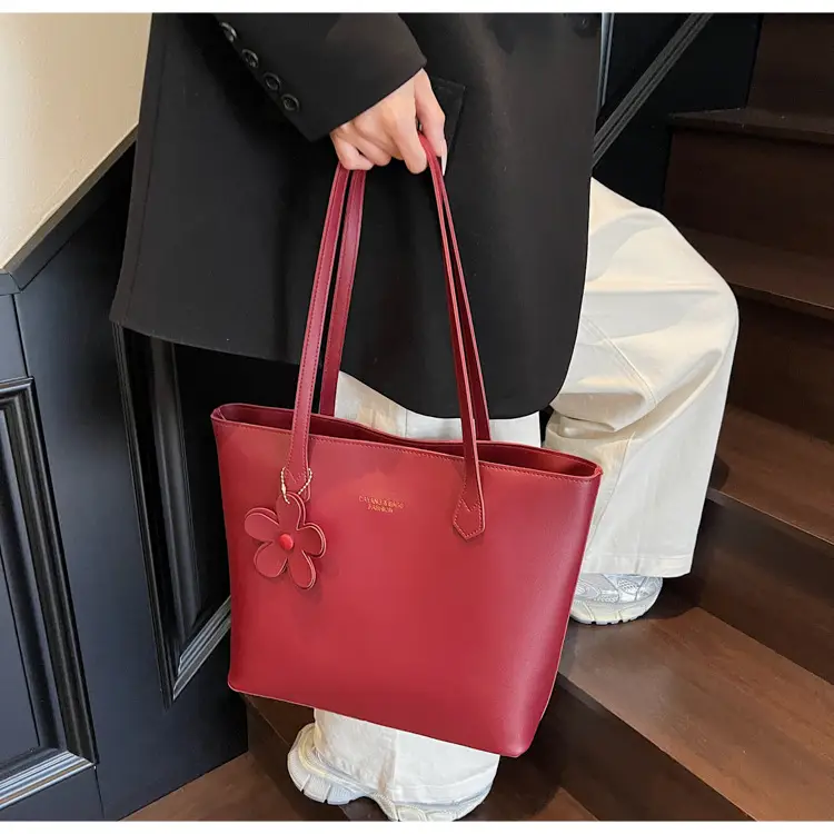Women's Red Crossbody Bag with Bow Decor — feature 32