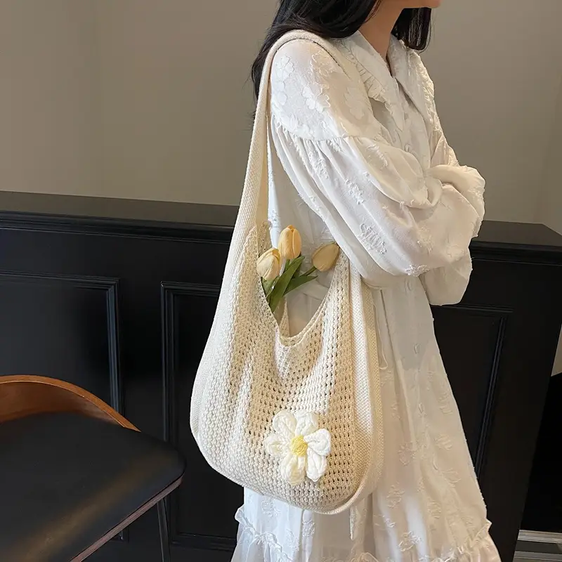 Women's Beige Woven Shoulder Bag with Flower Accent - Image 2