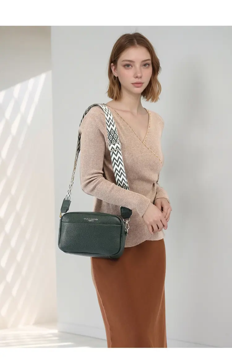 Women's PU Crossbody Bag with Zigzag Strap, 5 Colors — feature 18