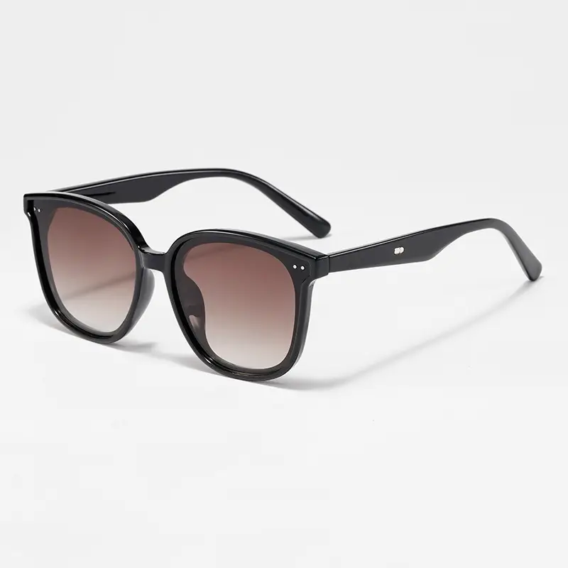 Women Polarized Sunglasses UV Protective Cream White - Image 3