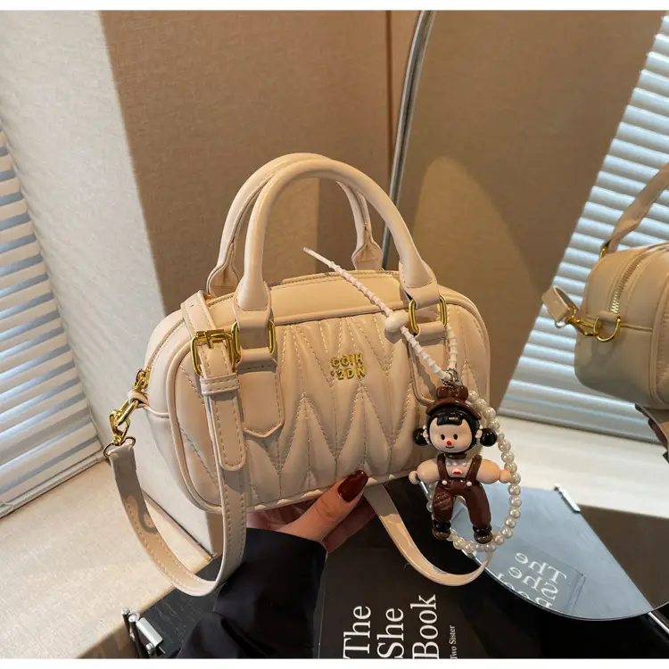 Cross-Border Pleated Shoulder Crossbody Bag for Women — feature 10