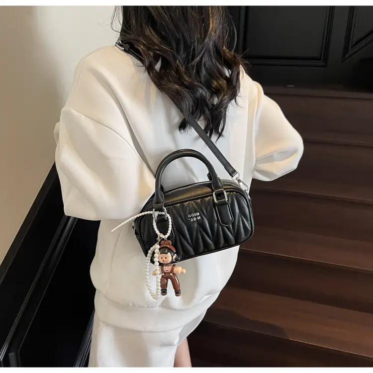 Cross-Border Pleated Shoulder Crossbody Bag for Women — feature 27