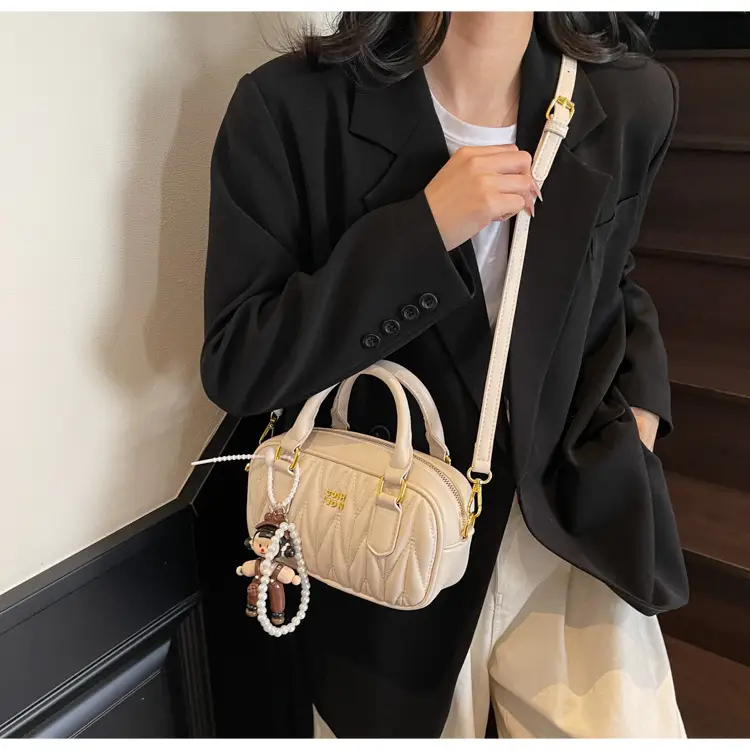 Cross-Border Pleated Shoulder Crossbody Bag for Women — feature 29