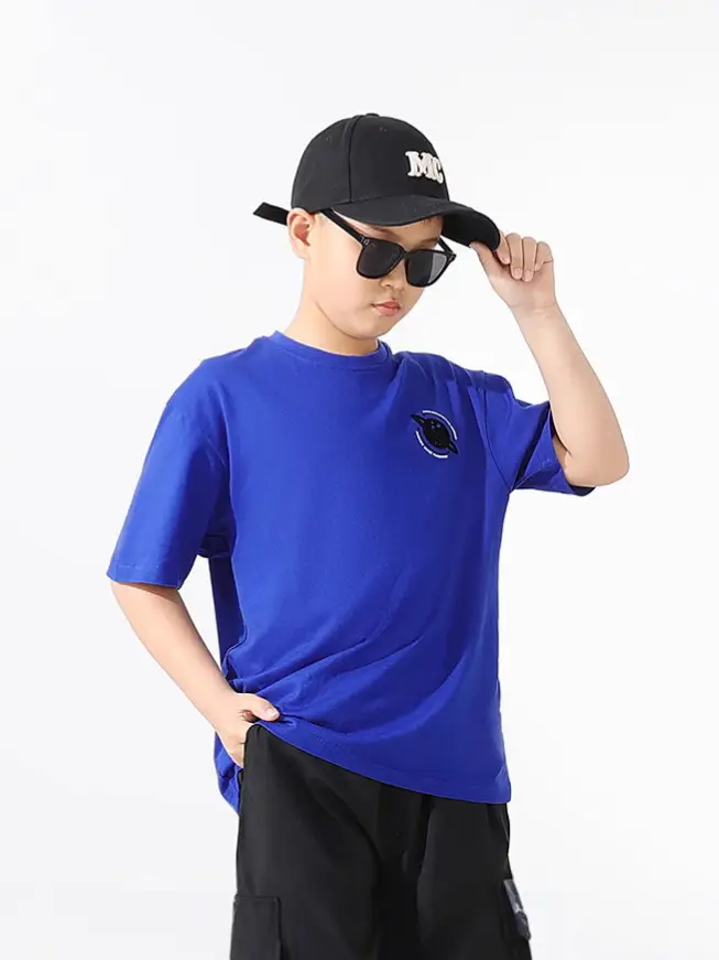 Kids White Logo Cap Set with T-Shirt - Image 7