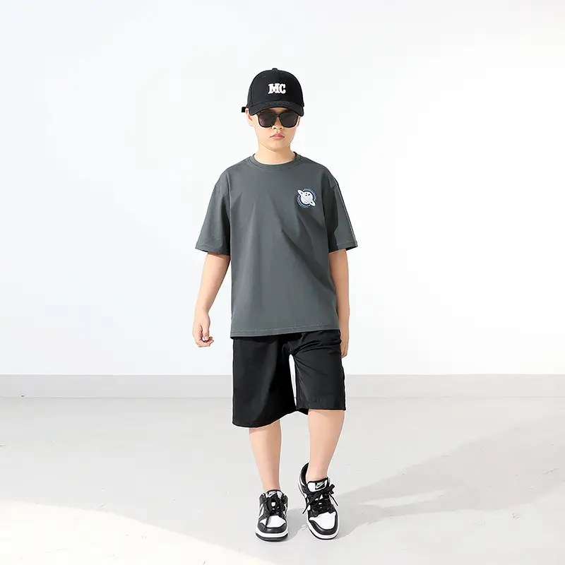 Kids White Logo Cap Set with T-Shirt - Image 2