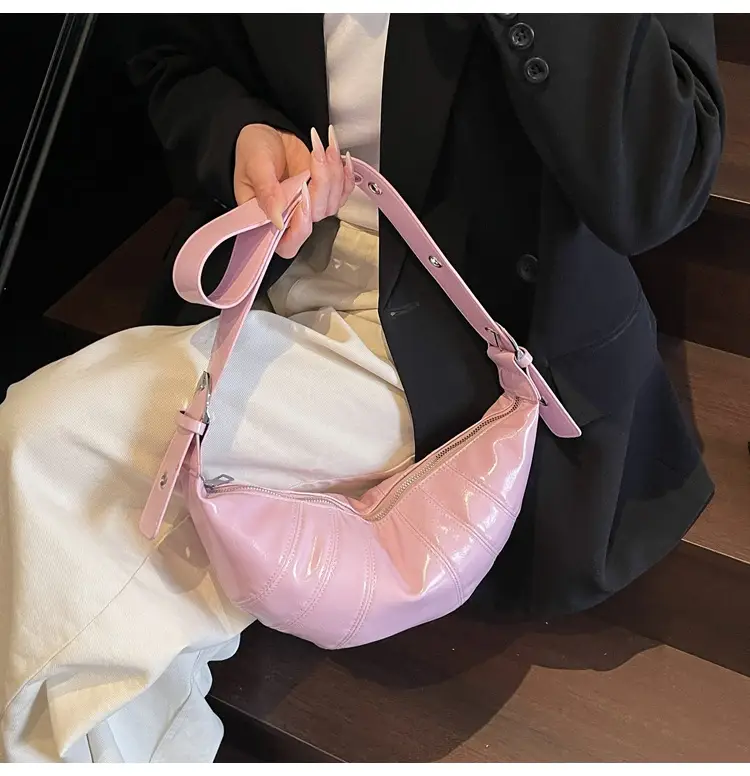 Women's Spliced Cattle Bag Shoulder Crossbody 2025 Spring — feature 14