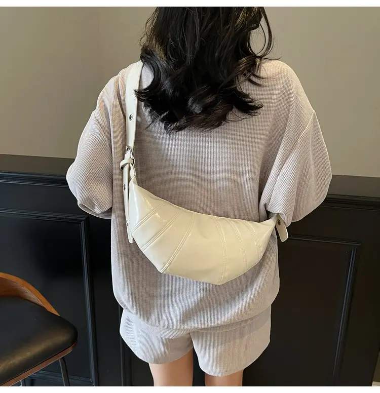 Women's Spliced Cattle Bag Shoulder Crossbody 2025 Spring — feature 16