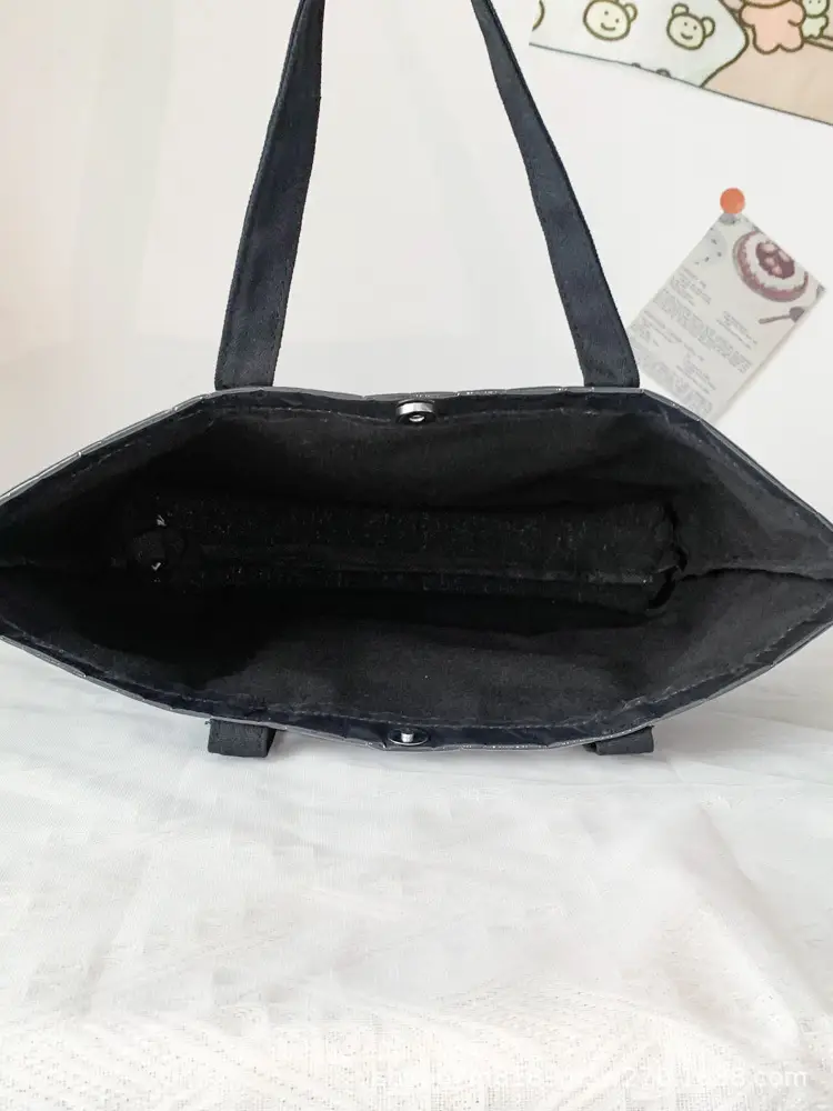 Waterproof Canvas Shoulder Bag Large Student Commuter — feature 41