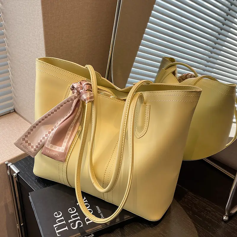 Cross-Border Women's Large Capacity Tote Bag Beige Leather - Image 7