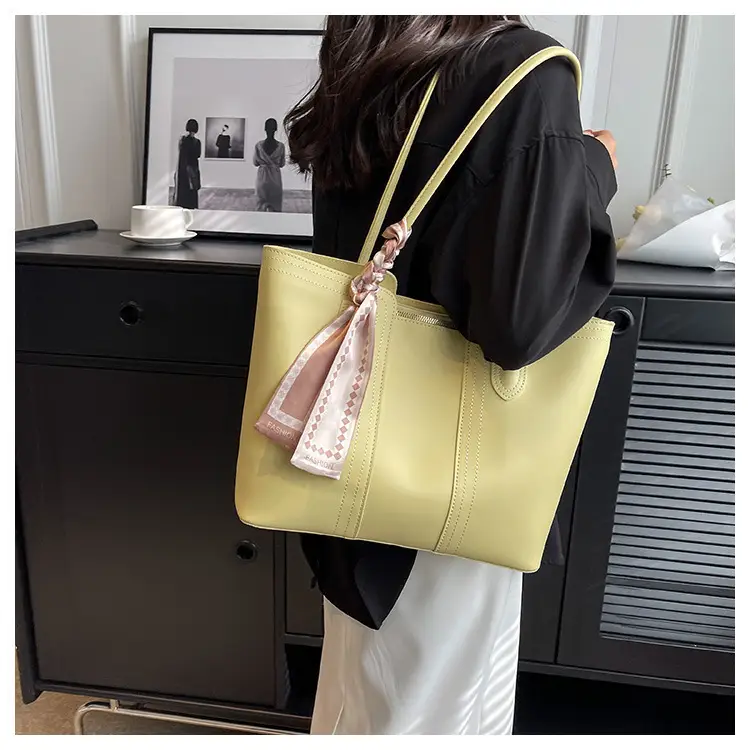 Cross-Border Women's Large Capacity Tote Bag Beige Leather — feature 15