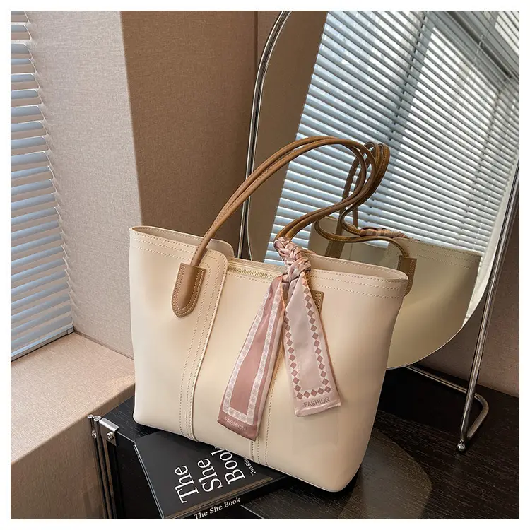 Cross-Border Women's Large Capacity Tote Bag Beige Leather — feature 26