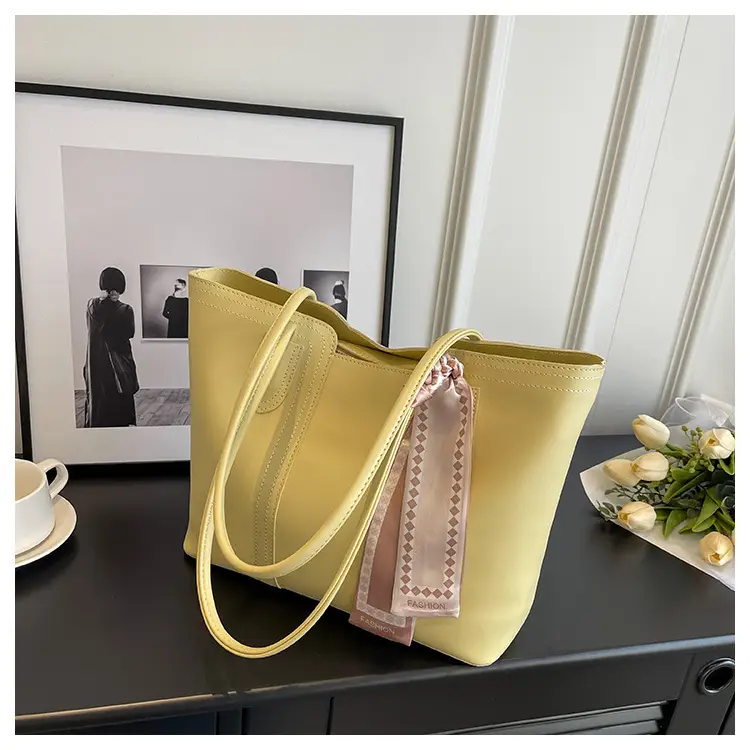 Cross-Border Women's Large Capacity Tote Bag Beige Leather — feature 33