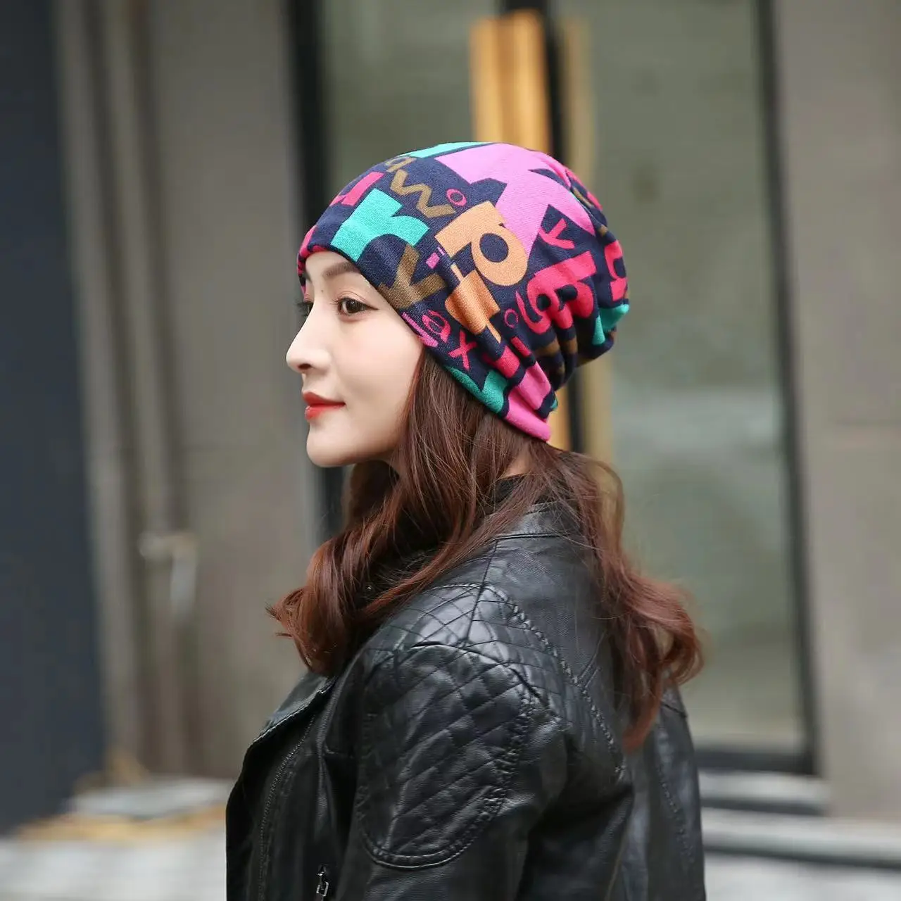 Two-in-One Warm Hat Scarf for Men Women - Image 4