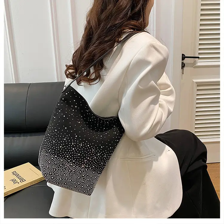 Women's Crossbody Bag Large Capacity Beige Dot Pattern — feature 12