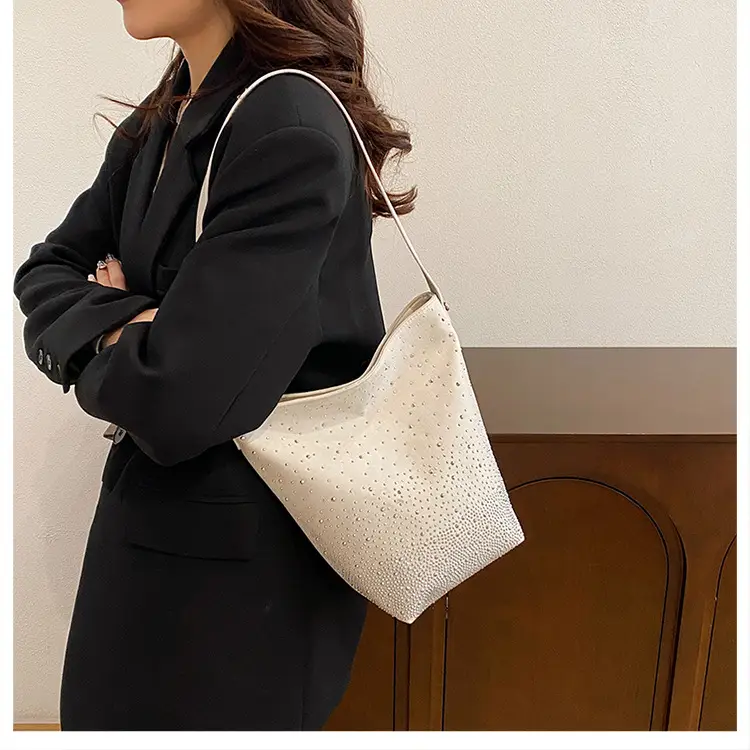 Women's Crossbody Bag Large Capacity Beige Dot Pattern — feature 14