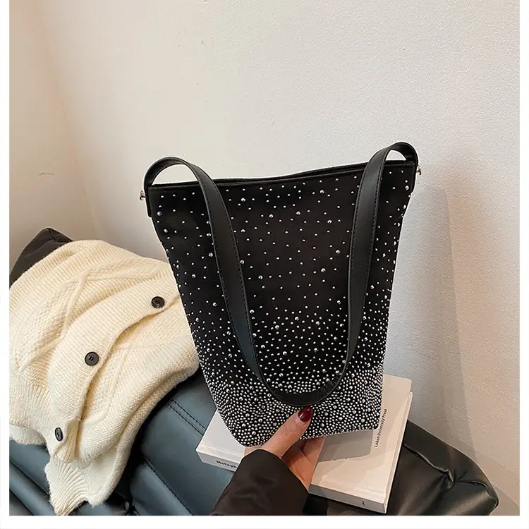 Women's Crossbody Bag Large Capacity Beige Dot Pattern - Image 2