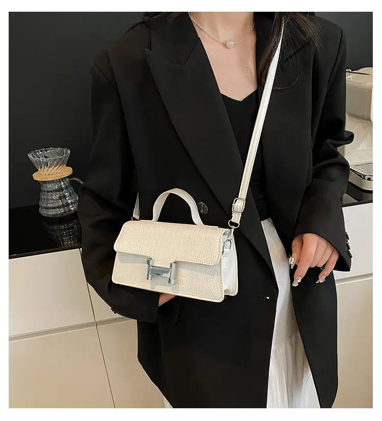 Green Croc Leather Shoulder Crossbody Bag 2025 — feature 2