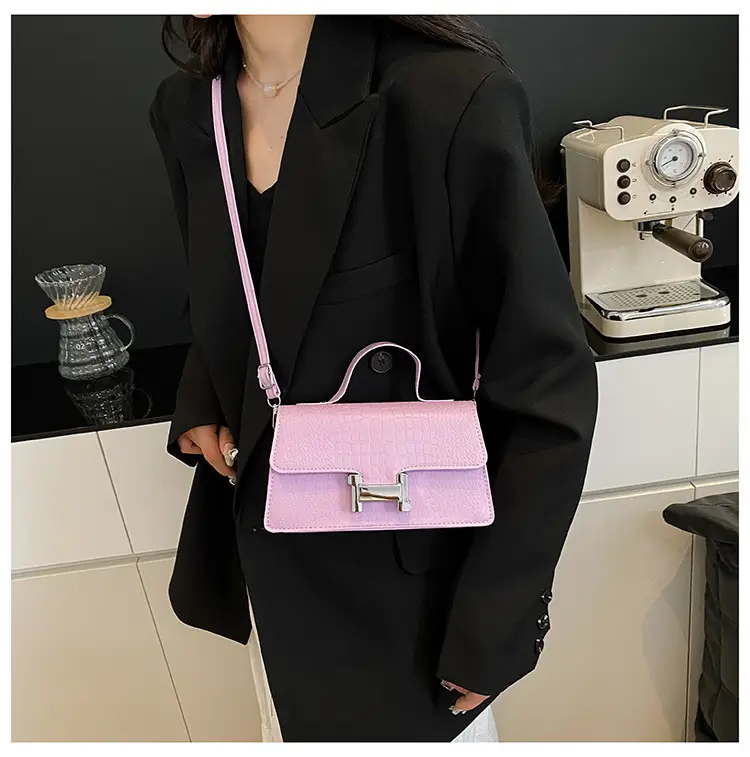 Green Croc Leather Shoulder Crossbody Bag 2025 — feature 29