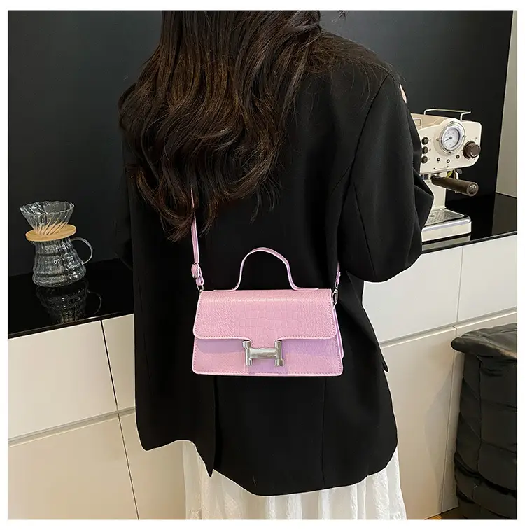 Green Croc Leather Shoulder Crossbody Bag 2025 — feature 31