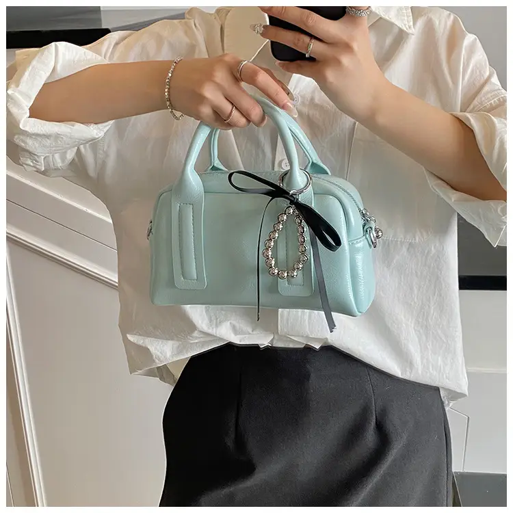 Women White Chain Strap Shoulder Crossbody Bag — feature 16
