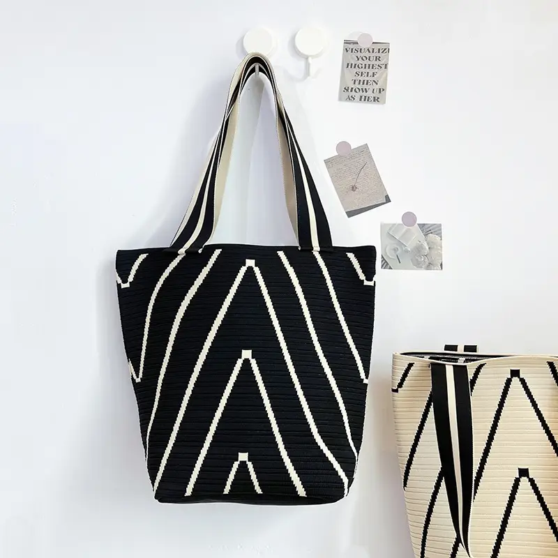 Women Knitted Large Capacity Shoulder Bag