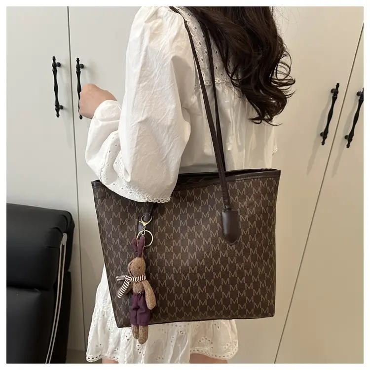 Women's 2025 Letter Textured Shoulder Bag Large Capacity — feature 14