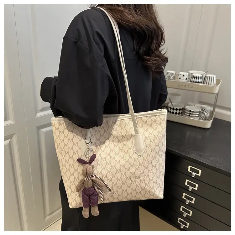 Women's 2025 Letter Textured Shoulder Bag Large Capacity — feature 19