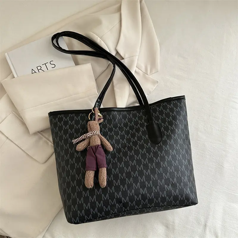 Women's 2025 Letter Textured Shoulder Bag Large Capacity - Image 5