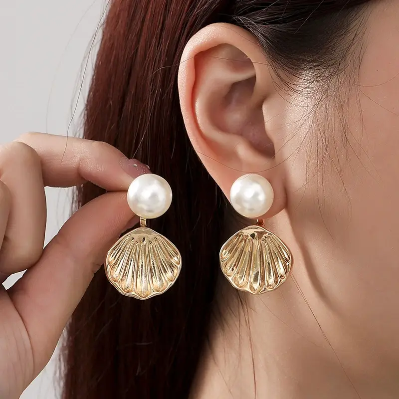 Gold Shell Pearl Earrings for Women Elegant Ocean Style — feature 5