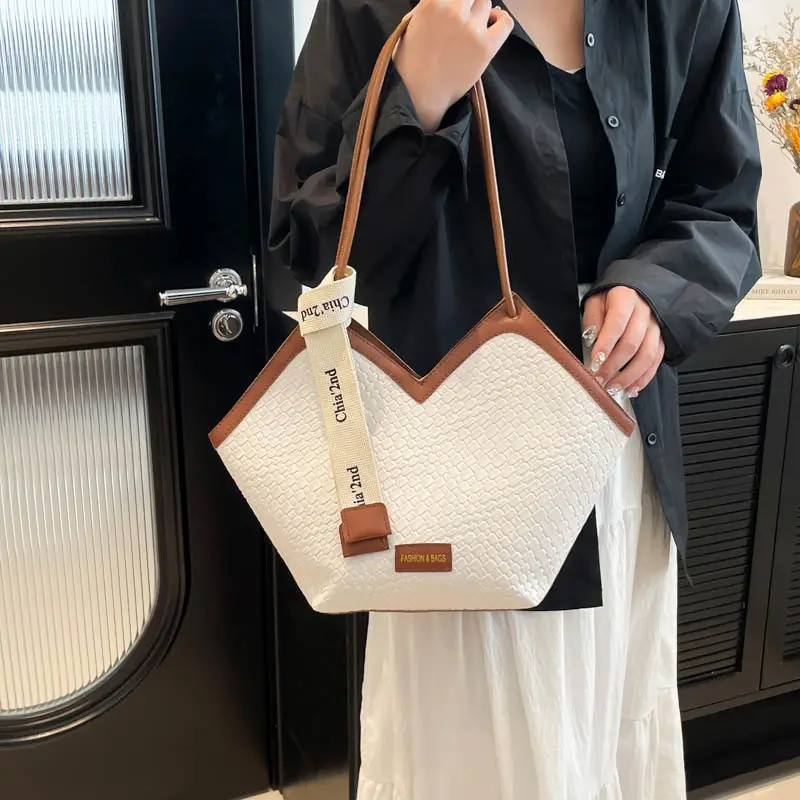 Women Woven Shoulder Bag 2025 Spring Large Capacity - Image 8