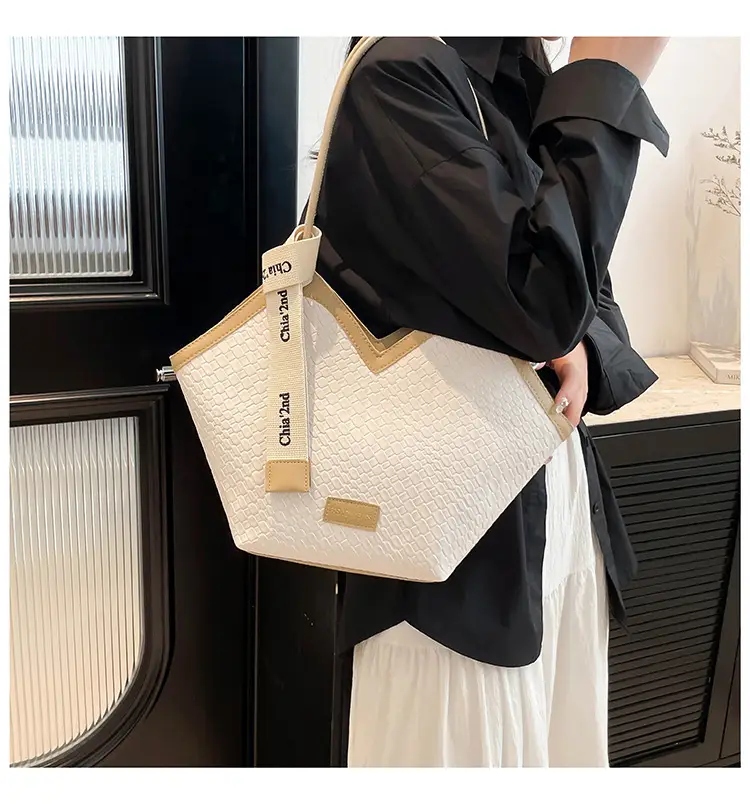 Women Woven Shoulder Bag 2025 Spring Large Capacity — feature 13