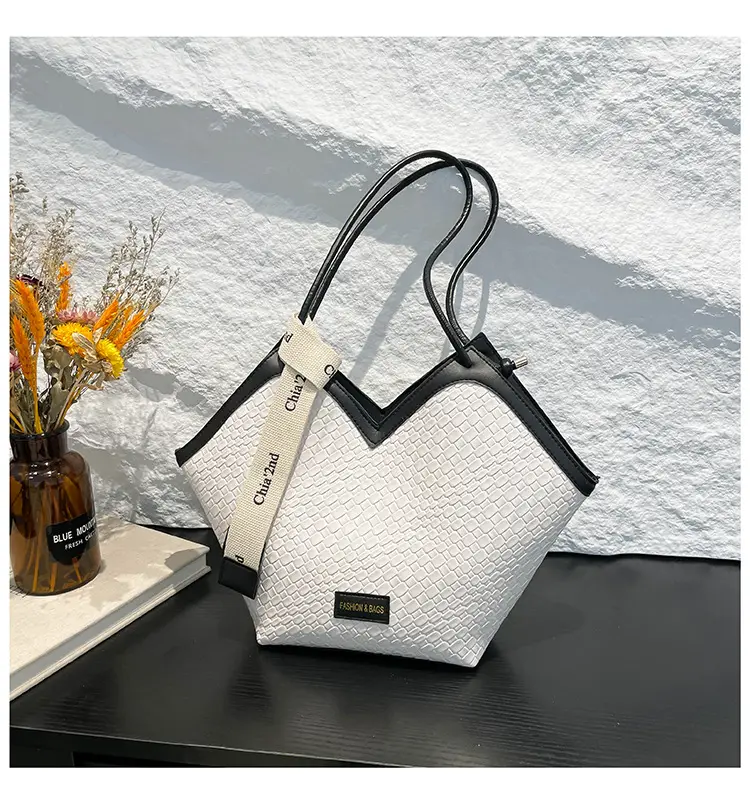 Women Woven Shoulder Bag 2025 Spring Large Capacity — feature 41
