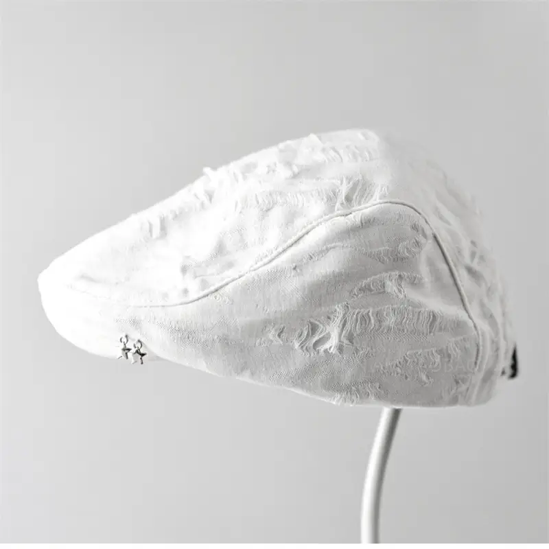 Black Japanese Retro Duck Tonge Hat for Women