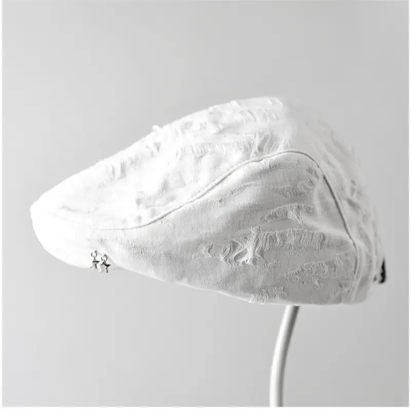 Black Japanese Retro Duck Tonge Hat for Women