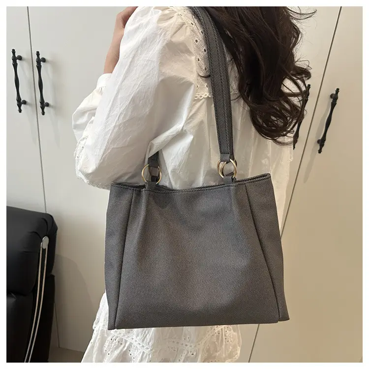 Women Beige Textured Shoulder Bag Large Capacity 2025 — feature 14