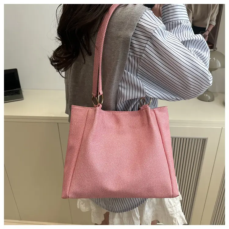 Women Beige Textured Shoulder Bag Large Capacity 2025 — feature 16