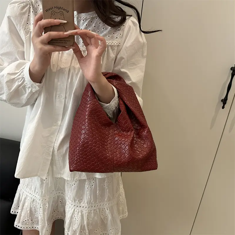 White Woven Shoulder Bag Large Capacity Soft Leather - Image 6