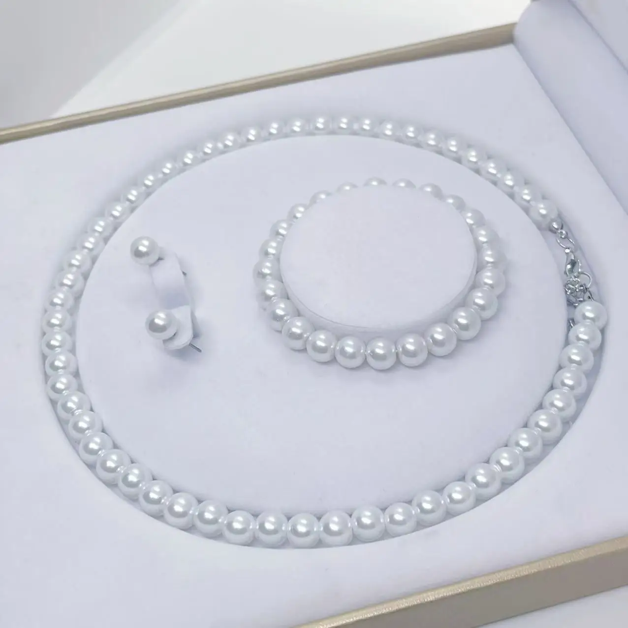 Mother's Day Pearl Necklace Set with Bracelet & Earrings - Image 3
