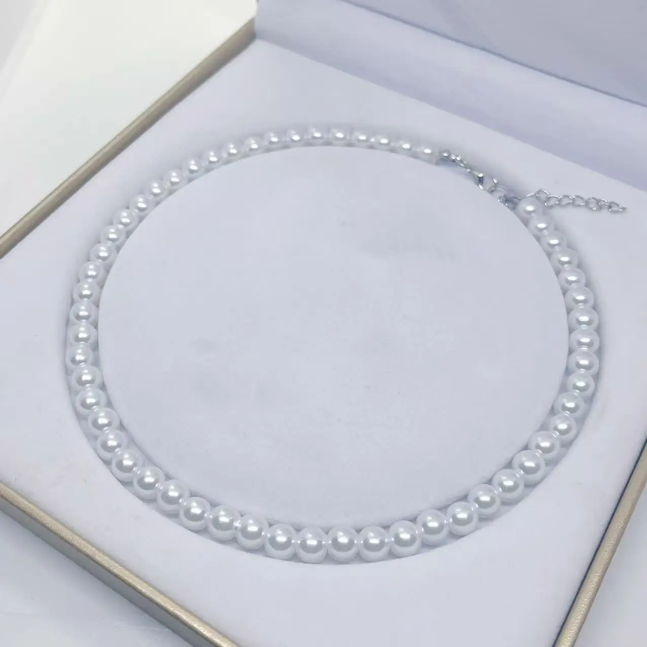 Mother's Day Pearl Necklace Set with Bracelet & Earrings — feature 3