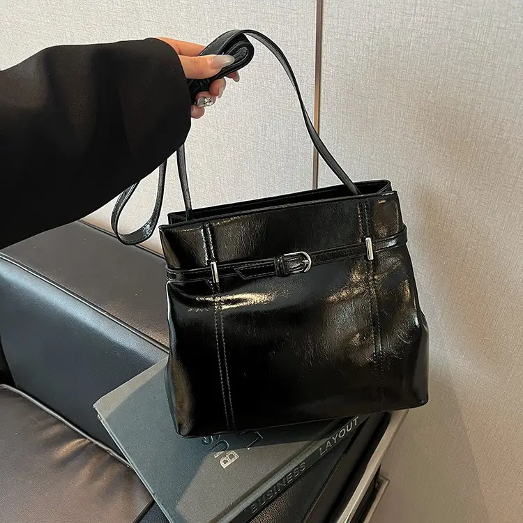 2025 Silver Leather Bucket Bag for Women - Image 6