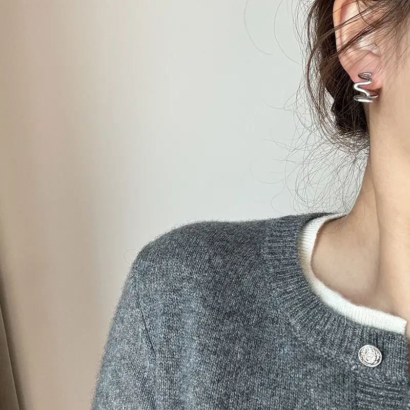 Cold Style Korean Wave Ear Buckles Light Luxury Earrings