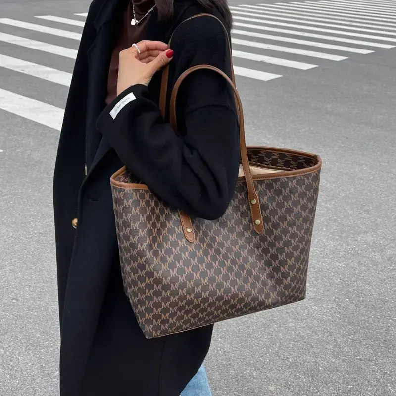 Retro Cross-Brand Women's Large Tote Bag Brown Brown Leather Handle — feature 16